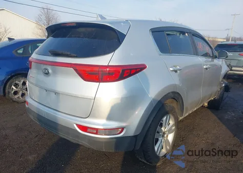 2018 Kia Sportage Lx z USA, uszkodzony, nr VIN KNDPM3AC9J7317328